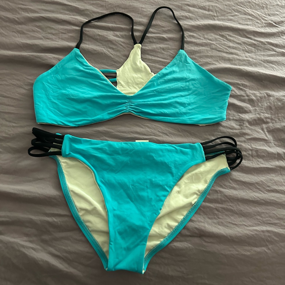 L*Space Blue and Black Bikini Set with Color Block Design